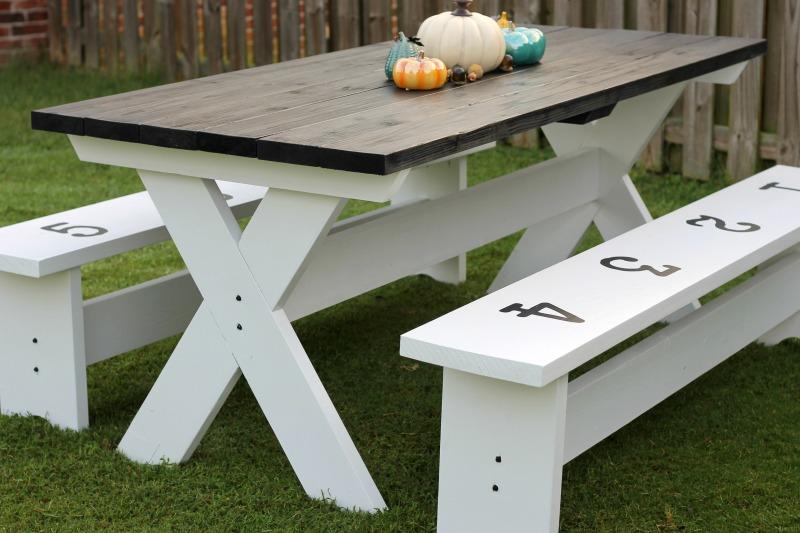 How To Build A Farmhouse Picnic Table, What Angle To Cut Picnic Table Legs