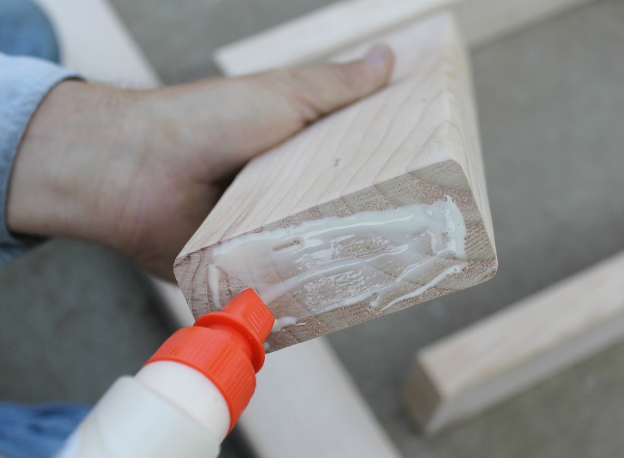DIY ladder tutorial - use wood glue to attach ladder rungs