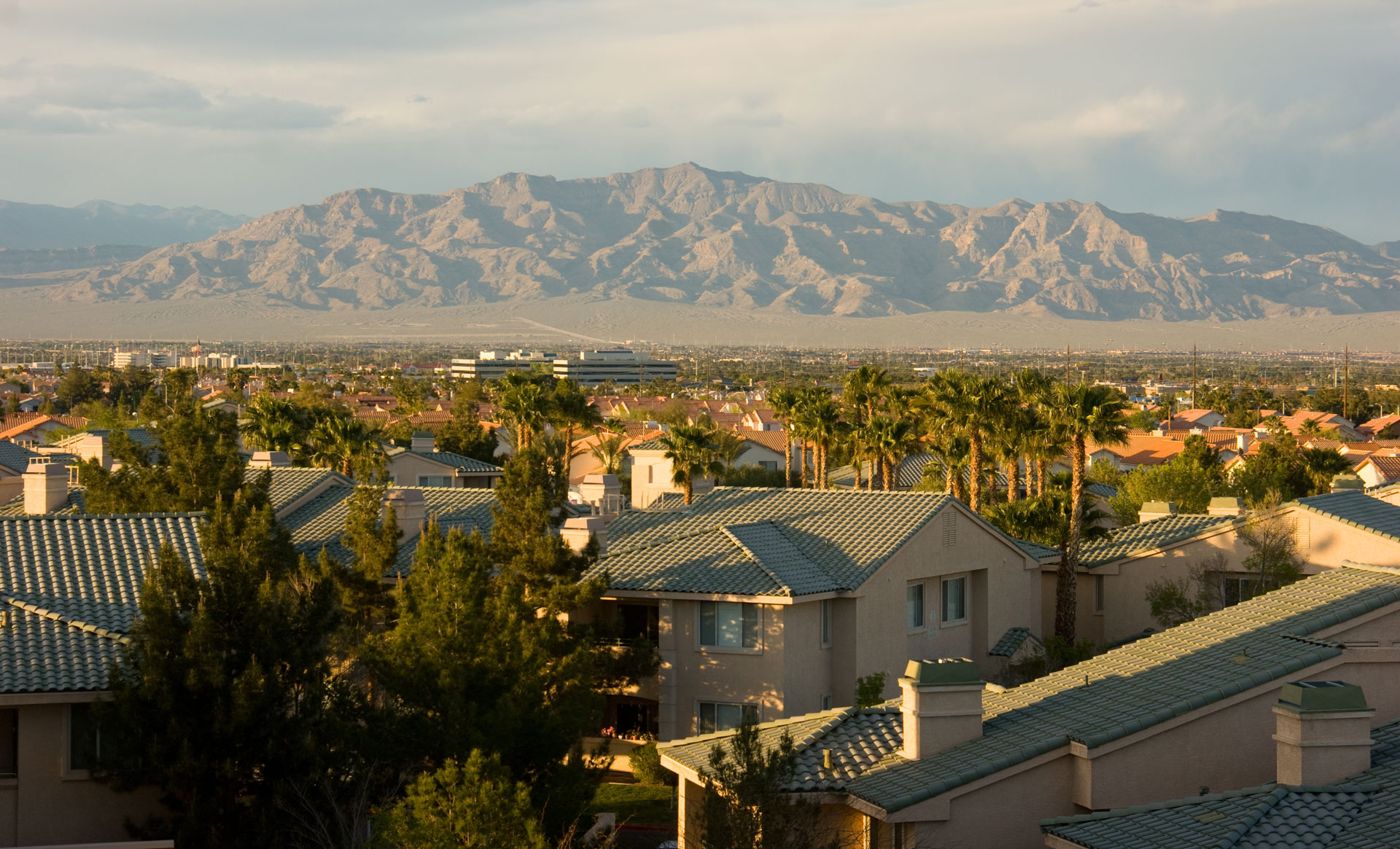 Moving To Las Vegas The 2020 Locals Guide Life Storage Blog