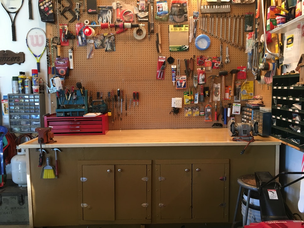 how to organize a shed