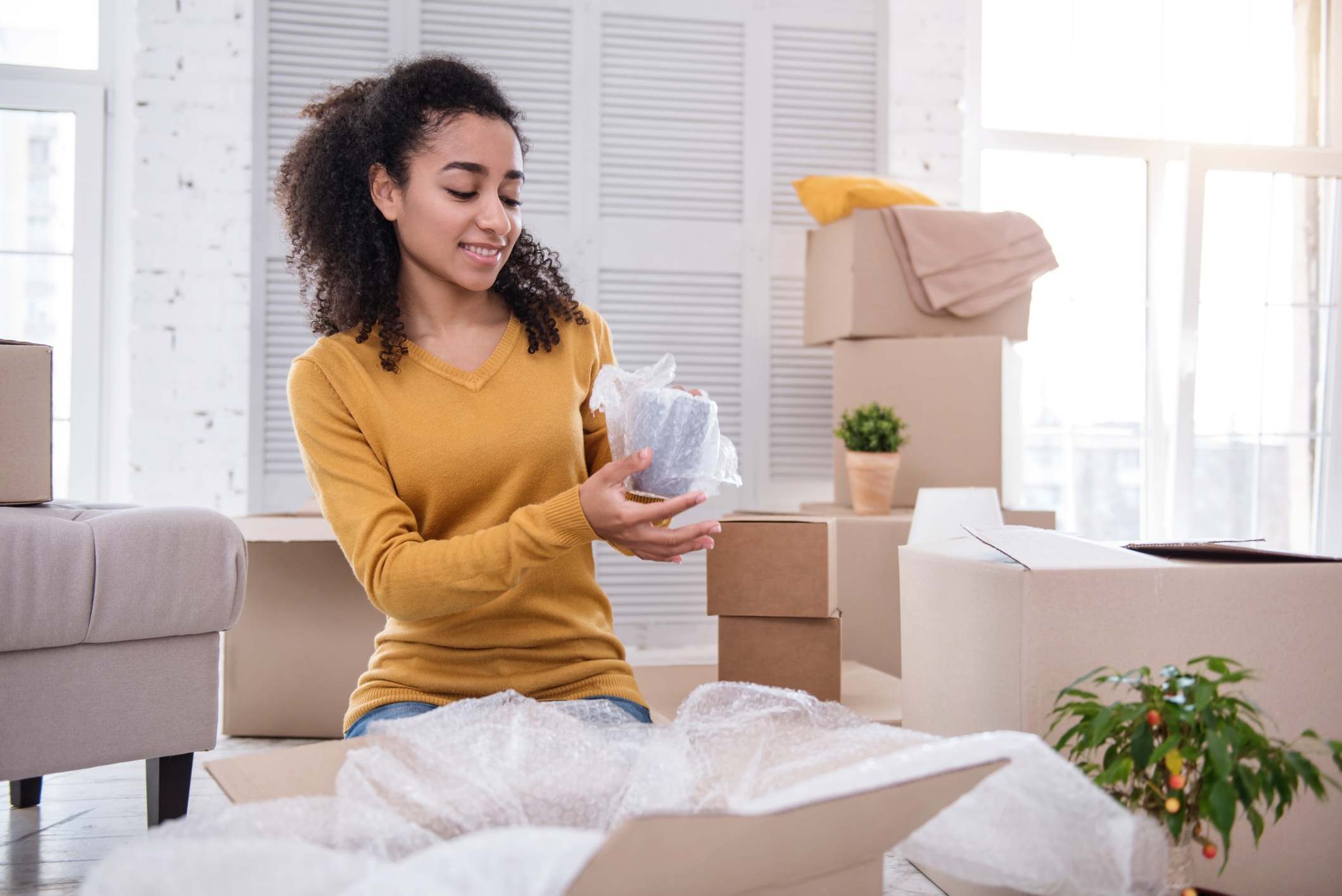 Home Moving Tips: How to Pack Crystal