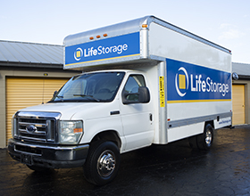 free moving truck rental with storage