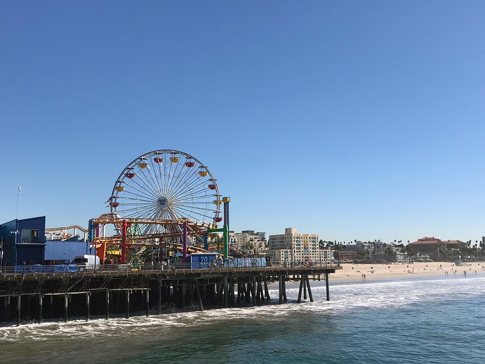 Life Storage - Moving to Los Angeles - Ferris Wheel Over Beach Pier