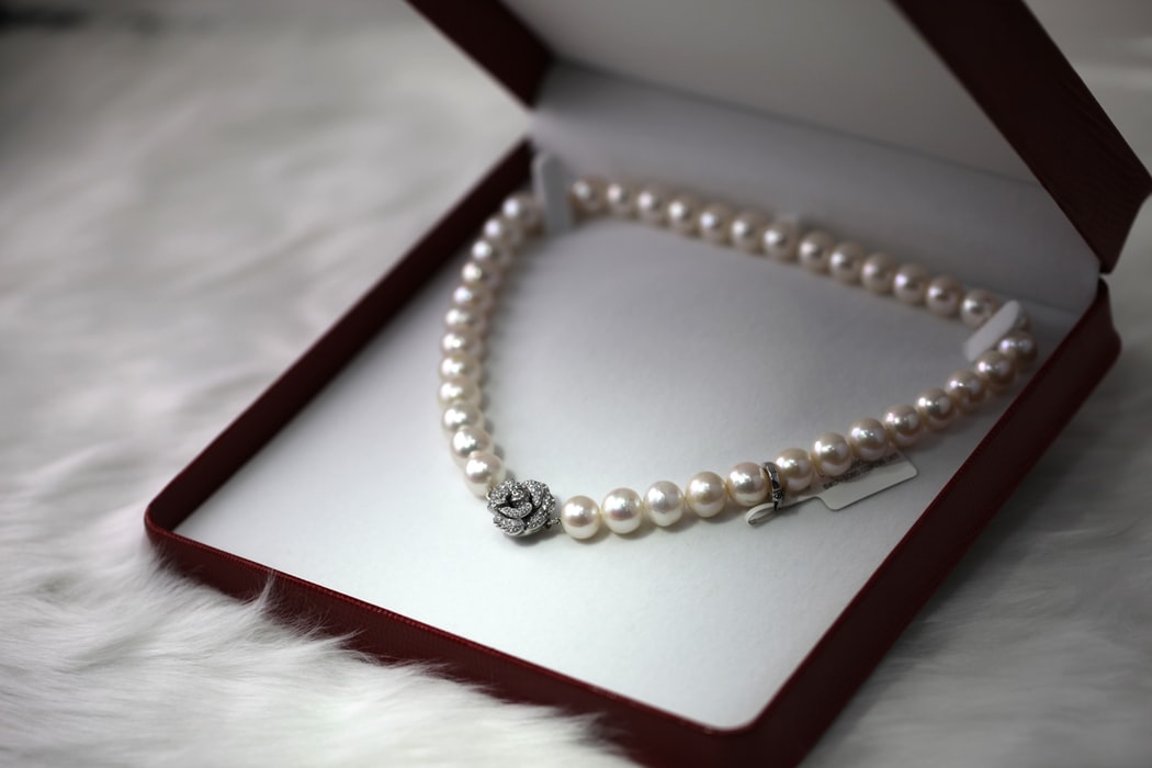 how to store pearls and fine jewelry