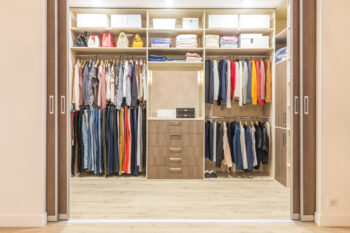 How To Clean Your Closet And Keep It Organized In 10 Steps