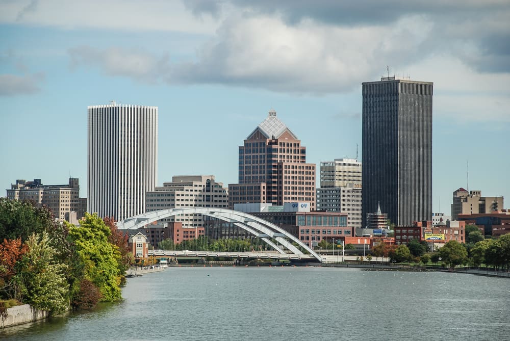 Rochester, NY skyline during the daytime. Featured image for Pros & Cons of Living in Rochester.